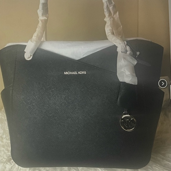 MK Jet set Travel LG X Cross Chain Shoulder Tote - Picture 2 of 6